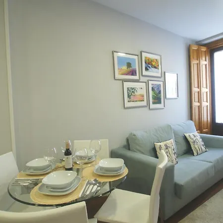 Apartamento Al Lado De Gran Via - Pink Madrid Exterior photo