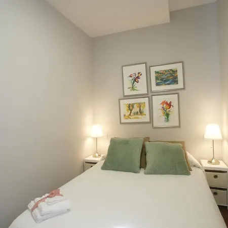 Apartamento Al Lado De Gran Via - Pink Madrid Exterior photo