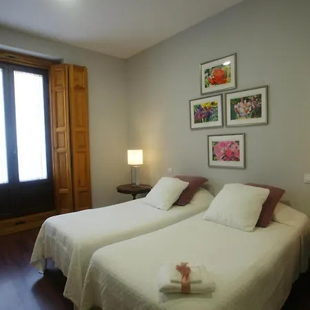 Apartamento Al Lado De Gran Via - Pink Madrid Exterior photo